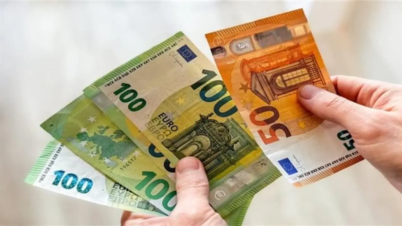 تحديثات الصرف.. تحركات سعر اليورو أمام الجنيه المصري في تعاملات السبت بالبنوك